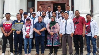 Bupati Halikinnor Melepas Keberangkatan 4 Atlet Porwanas Kotim