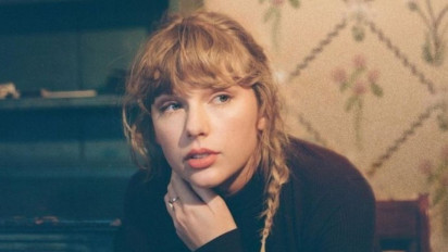 Salut! Si Cantik Bertalenta Taylor Swift Gaet 50 Juta Penggemarnya dari Seluruh Dunia di Youtube