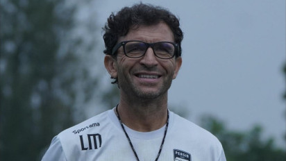 Tutup Latihan Persib Bandung dengan Sesi Game Internal, Luis Milla Puas Lihat Permainan Anak Asuhnya