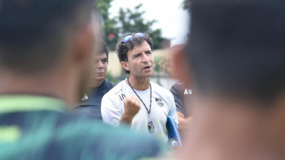 Liburkan Tim Selama Akhir Pekan, Luis Milla akan Kembali Kumpulkan Pemain Persib Bandung Senin Esok