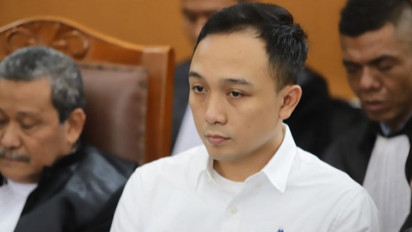 Kesaksian Karyawan Bank: Ada Uang Masuk Rp200 Juta ke Rekening Ricky Rizal Tanggal 11 Juli 2022