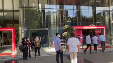 Diguncang Gempa, Pimpinan KPK dari Lantai 15 Langsung Turun ke Halaman