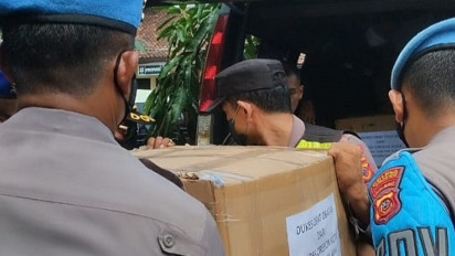 Polres Cirebon Kota Kirim Tim Trauma Healing dan Bantuan Sembako ke Cianjur