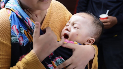 Gempa Cianjur, Basarnas "Droping" Bantuan di Desa Telaga Kecamatan Cugenang