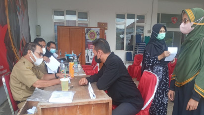 Pekerja Luar Daerah Memburu Vaksin Booster di Kabupaten Batang