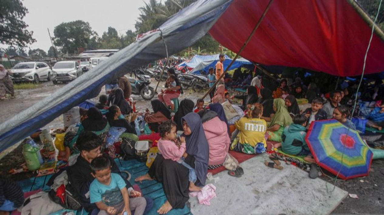 Kirim Bantuan Untuk Gempa Cianjur, Pos Indonesia Berikan Diskon 50 Persen
            - galeri foto