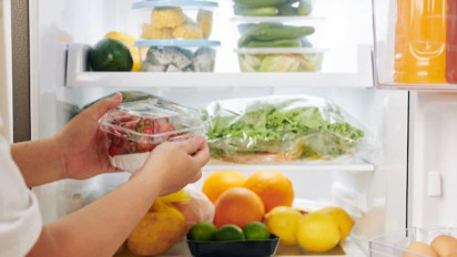 10 Bahan Makanan yang Sebaiknya tidak Disimpan Dalam Kulkas, Bawang Putih dan Roti Termasuk