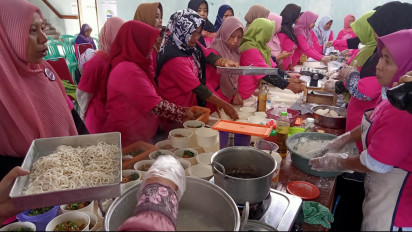 Tingkatkan Ekonomi, Pelaku UMKM Di Banjarnegara Dilatih Olah Tepung Mocaf Jadi Mie Instan