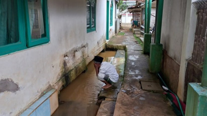 Cerita Kakek Korban Gempa Cianjur Wudhu di Air Keruh: Trauma Atuh..