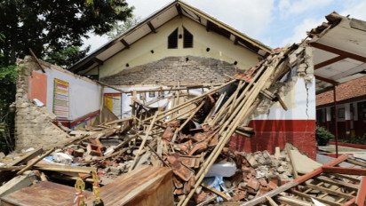 Berita Foto - Kondisi SDN Gasol Cugenang Cianjur yang Porak Poranda Usai Diguncang Gempa