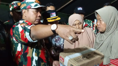 Ketua Umum Laskar Merah Putih Arsyad Cannu Terjun Langsung Beri Bantuan untuk Korban Gempa Cianjur