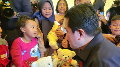 Menteri BUMN Erick Thohir Kunjungi Trauma Healing Korban Gempa Cianjur