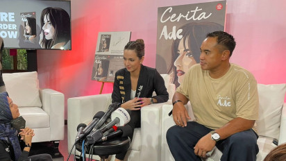 Di Balik Kisah Lika-liku Kehidupan Nia Ramadhani, Tercipta Sebuah Novel ‘Cerita Ade’
