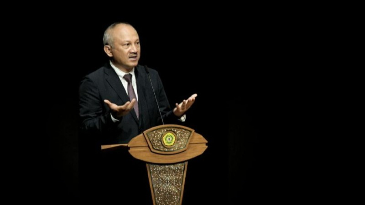 Pemprov Jabar Tetapkan UMP 2023 Naik 7,8 Persen
            - galeri foto