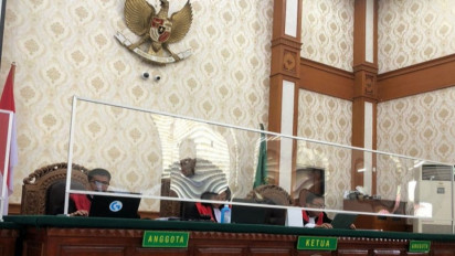 JPU Kejari Badung Bali Tuntut Terdakwa NAWP Pegawai BUMN 7 Tahun Bui Soal Kasus Dugaan Korupsi Dana KUR Rp1,7 Miliar