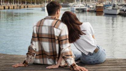 ​​​​​​​Ramalan Cinta Zodiak 2 Januari 2026: Aries, Taurus, Gemini, Cancer, hingga Pisces