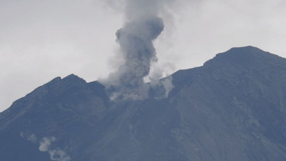 Gunung Semeru Alami 16 Kali Letusan, PVMBG: Waspadai Potensi Awan Panas Guguran