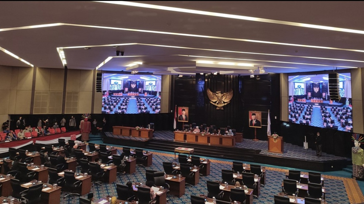 DPRD DKI Jakarta Gelar Rapat Paripurna Terkait Hasil Laporan APBD Hingga Rencana Kerja Tahunan 2023
            - galeri foto
