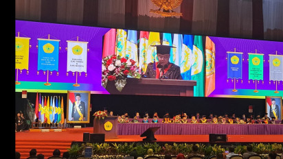 Wakil Ketua DPR Sufmi Dasco Ahmad Dikukuhkan Sebagai Guru Besar Profesor Bidang Ilmu Hukum