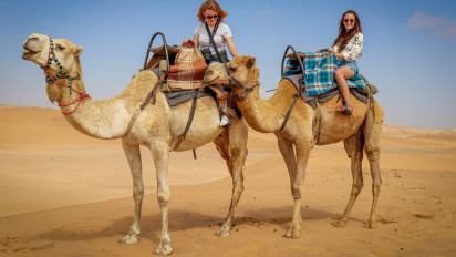 Safari Padang Pasir Qatar Banjir Order di Piala Dunia 2022: Unta Kelelahan sampai Ngamuk ke Turis