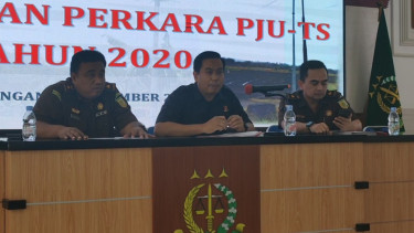 Kejaksaan Negeri Lamongan Tetapkan 4 tersangka kasus korupsi proyek PJU Dinas Perhubungan Provinsi Jawa Timur