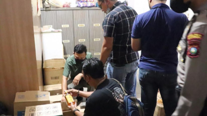 Polisi Sita Minuman Keras Berbagai Merek Saat Razia di Karimun