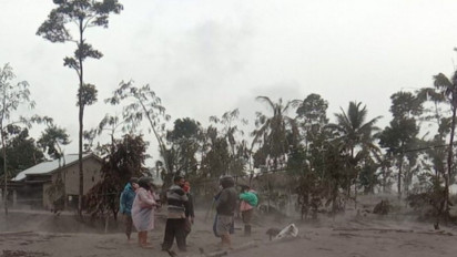 BPBD Jawa Timur Fasilitasi Sebanyak 2.219 Jiwa Pengungsi Akibat Erupsi Gunung Semeru di Kabupaten Lumajang