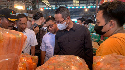 Pedagang Liar yang Merugikan Pedagang Resmi Bakal Ditata Ulang Saat Revitalisasi Pasar Induk Kramat Jati