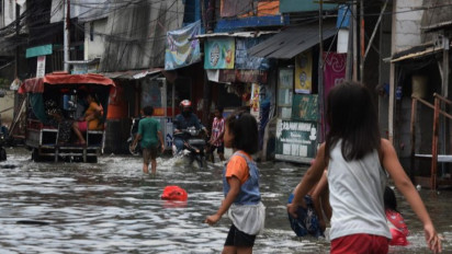 Banjir Rob di Marunda dan Pluit Capai Setengah Meter, BPBD DKI Lakukan Penyedotan