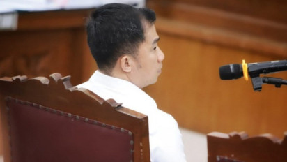 Mantan Anak Buah Sambo Menangis Tak Karuan Karena Dibohongi: Saya Hanya Bekerja