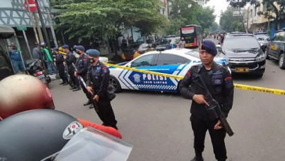 Sebagian Ruas Jalan Astana Anyar Bandung Ditutup Sementara Imbas Ledakan Bom di Polsek
