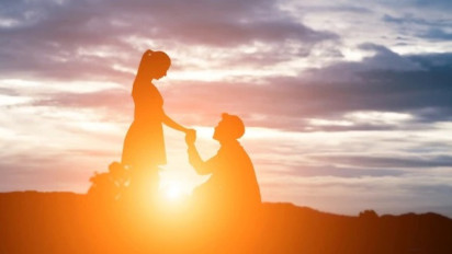 ​​​​​​​Ramalan Cinta Zodiak 15 Januari 2026: Aries, Taurus, Gemini, Cancer, hingga Pisces