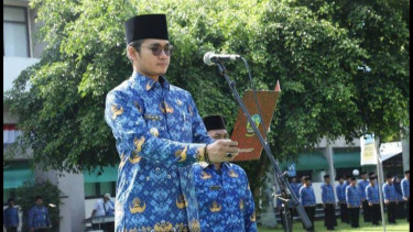 Dugaan Kasus Suap Lelang Jabatan, Bupati Bangkalan Abdul Latif Amin Imron bersama 5 Pejabat Lainya Dibawa KPK