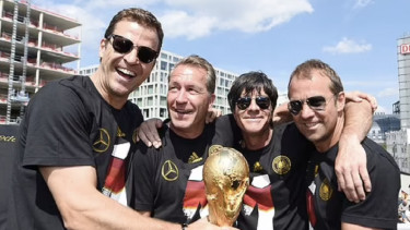 Walau Tersingkir dari Piala Dunia 2022, Jerman Pertahankan Pelatih Hansi Flick