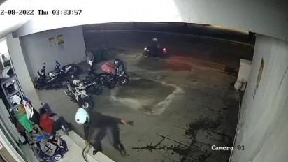 Kawanan Begal Bercelurit Beraksi di Serpong Utara, Pelaku Gasak HP Milik Karyawan Minimarket