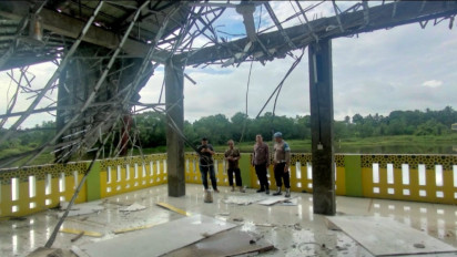 Diterjang Angin Puting Beliung, Masjid Kamarul Huda dan Ponpes Ar-Raudah Karimun Rusak Parah