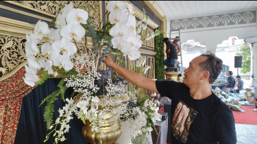 Prosesi Adat Kaesang-Erina di Loji Gandrung Bernuansa Putih, Begini Persiapannya