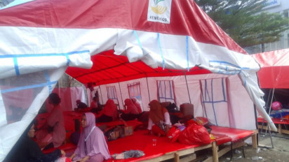 Pengungsi Korban Kebakaran di Lorong Tahu Mulai Terjangkit Penyakit Batuk dan Saluran Pernapasan