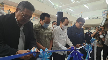 Presiden Jokowi Bagikan  Kado Peringatan Hari Pekerja Migran Indonesia, Fasilitas VVIP Disediakan 5 Bandara Internasional