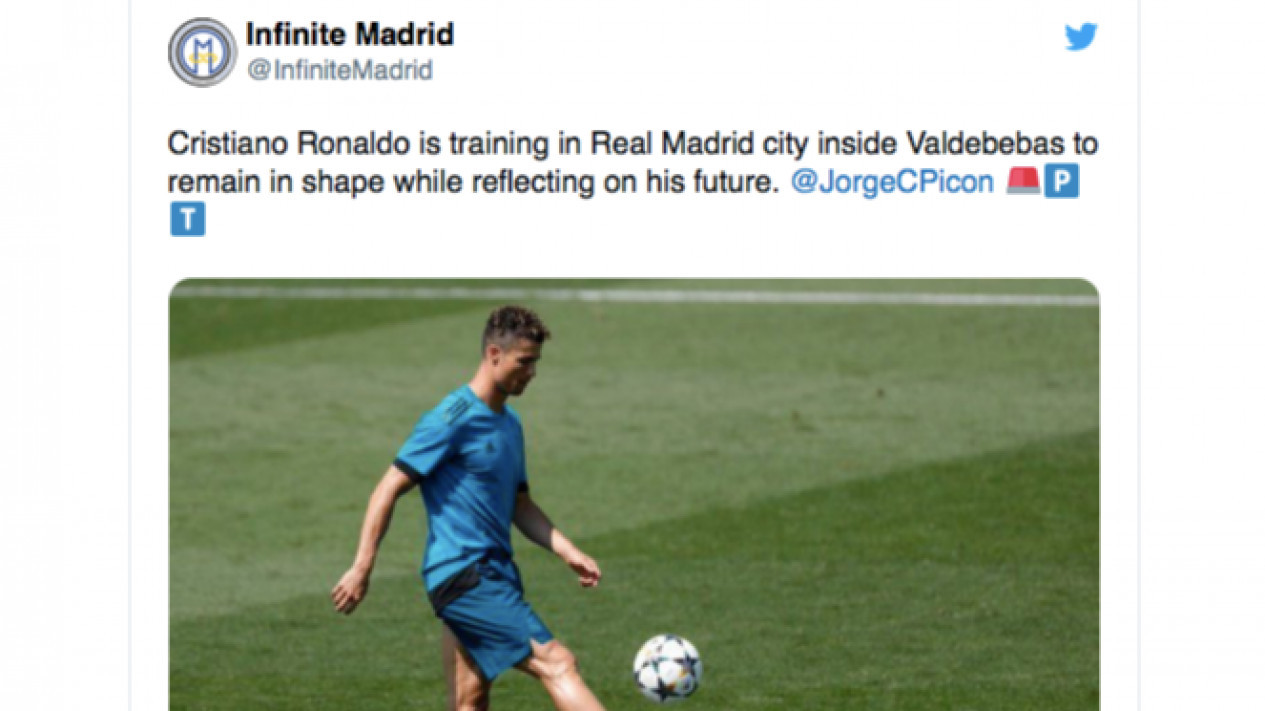 Wih, Cristiano Ronaldo Kembali Berlatih di Real Madrid, Bakal Balik Lagi Nih?
            - galeri foto