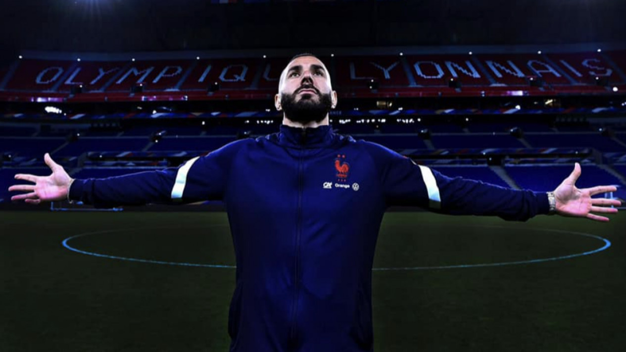 Menjelang Final Piala Dunia 2022: Prancis Mungkin Panggil Karim Benzema Kembali
            - galeri foto