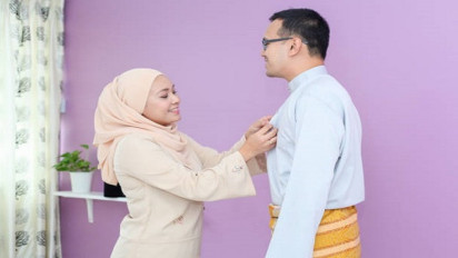 Ini Doa untuk Berhubungan Intim Suami Istri, Ustaz Khalid Basalamah Jelaskan Adabnya