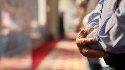 Niat Sholat Jumat, Lengkap dengan Tata Caranya