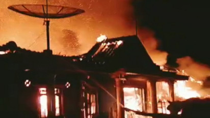 Sedikitnya Enam Unit Rumah Warga di Musi Banyuasin Terbakar Akibat Ledakan Mobil Pengangkut Minyak Mentah