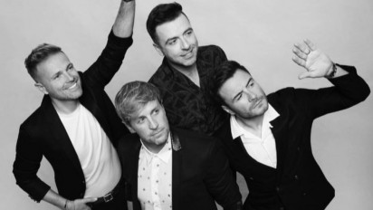 Lirik Lagu Westlife - Uptown Girl