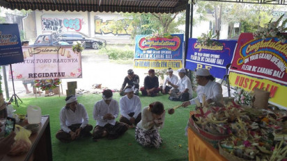 Miris Banget, Buka Cabang Toko Bunga di Bali, Denise Chariesta Tak Dapat Kiriman Bunga, Dicuekin Rekan Artis?