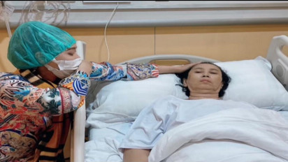 Ibunda Masuk Rumah Sakit, Inul Daratista Tulis Pesan Haru