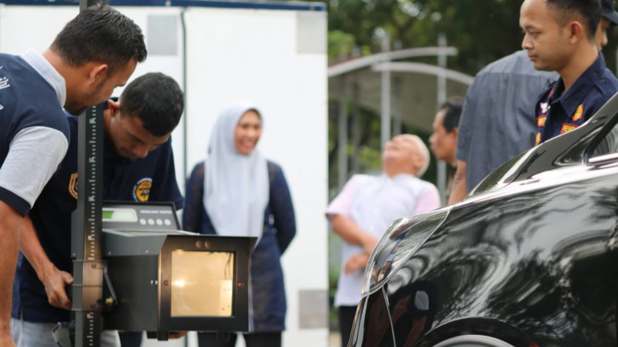 Wujudkan Keselamatan Transportasi, Pamkab Nagan Raya Gandeng BPTD I Aceh Menguji Kendaraan Bermotor
            - galeri foto