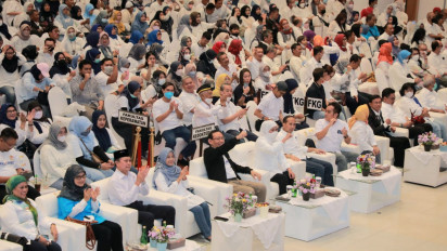 Reuni Akbar 50 Tahun IKA Unair, Gubernur Khofifah Ajak Alumni jadi Ujung Tombak Game Changer Perkuat IKI