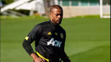 Mantan Pemain Manchester United, Evra